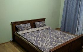 Уютная квартира рядом с метpo Холодная гора